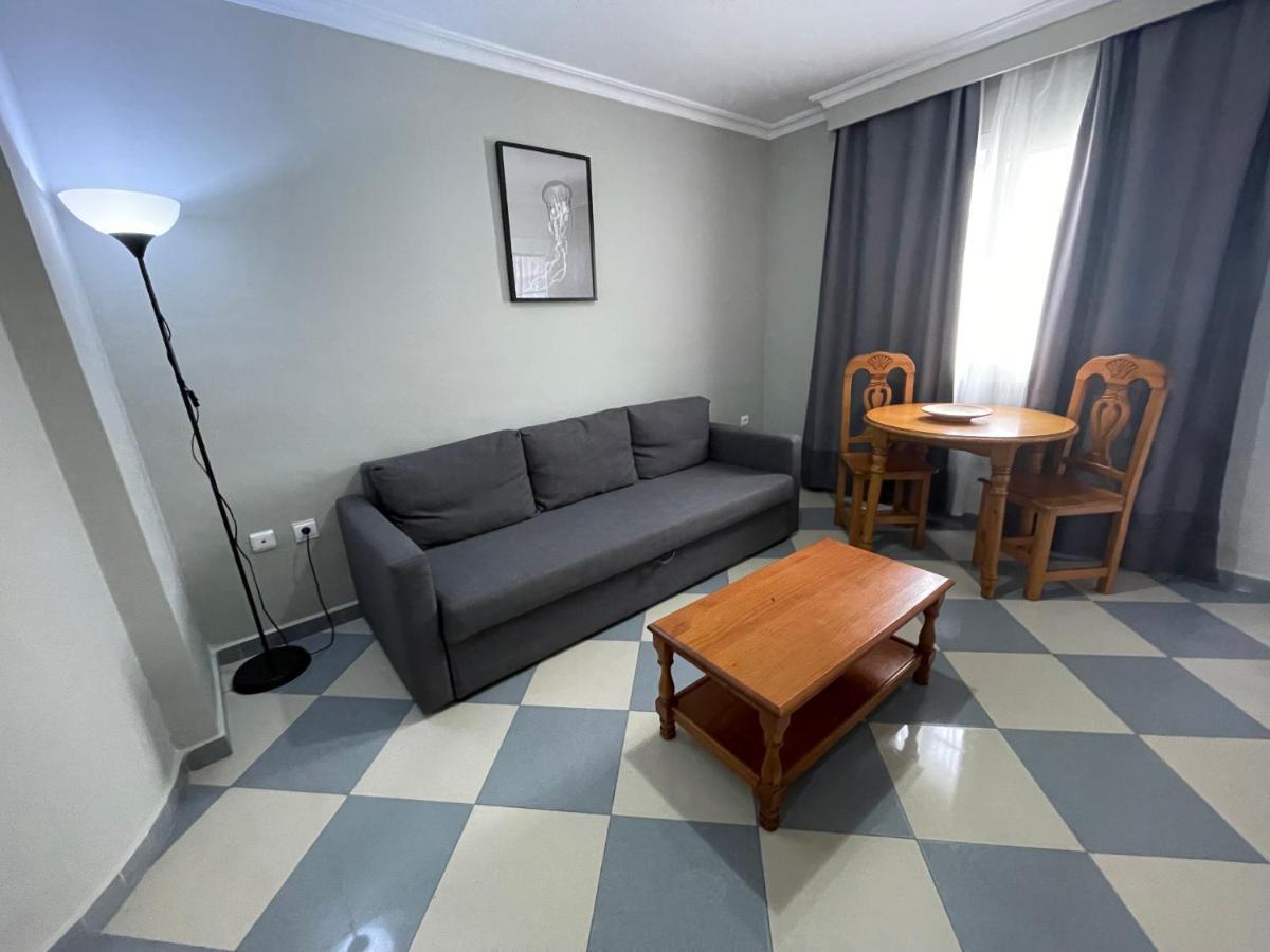 Apartamentos Nina De Oro Torremolinos Exterior photo