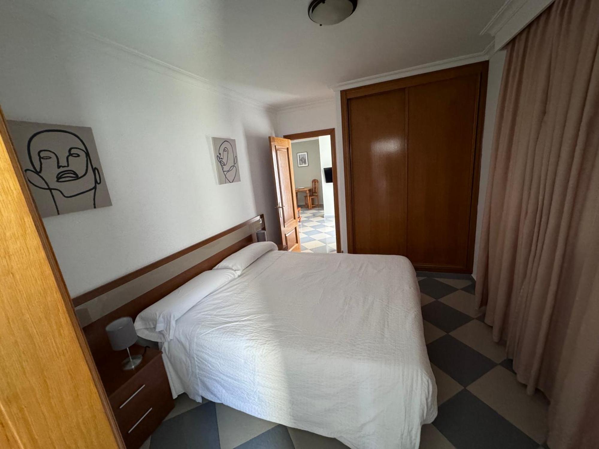 Apartamentos Nina De Oro Torremolinos Exterior photo