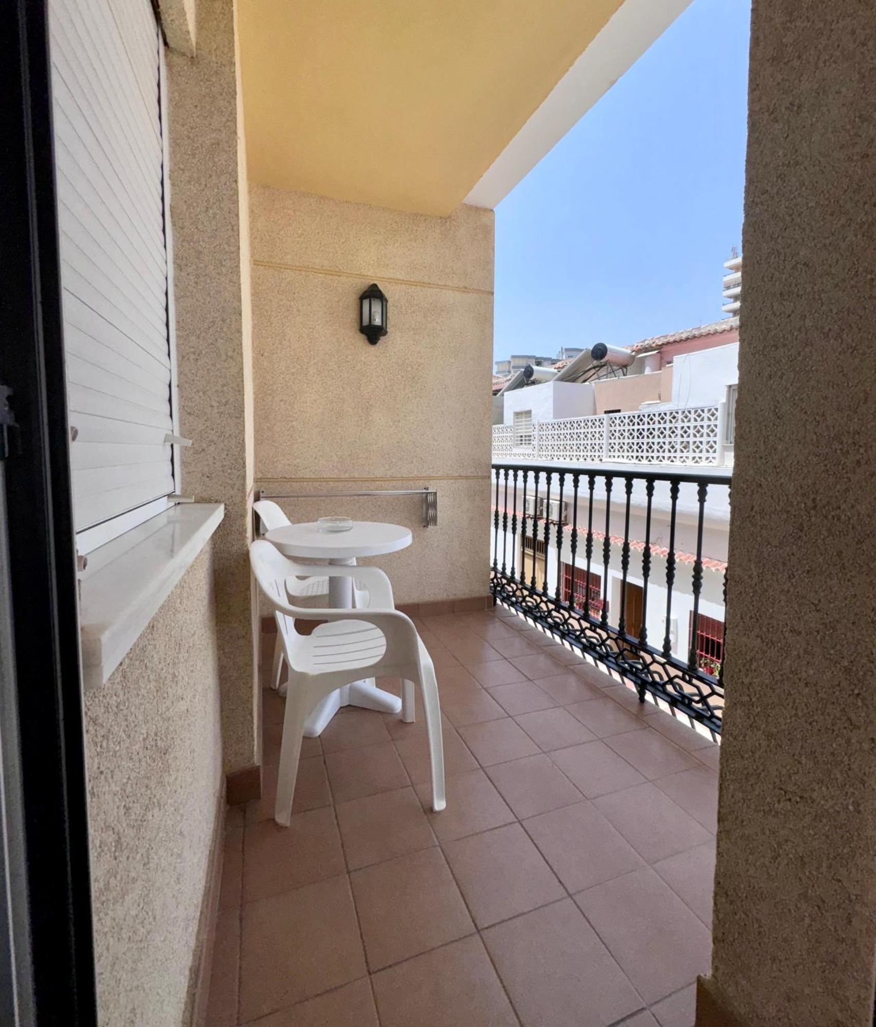 Apartamentos Nina De Oro Torremolinos Exterior photo