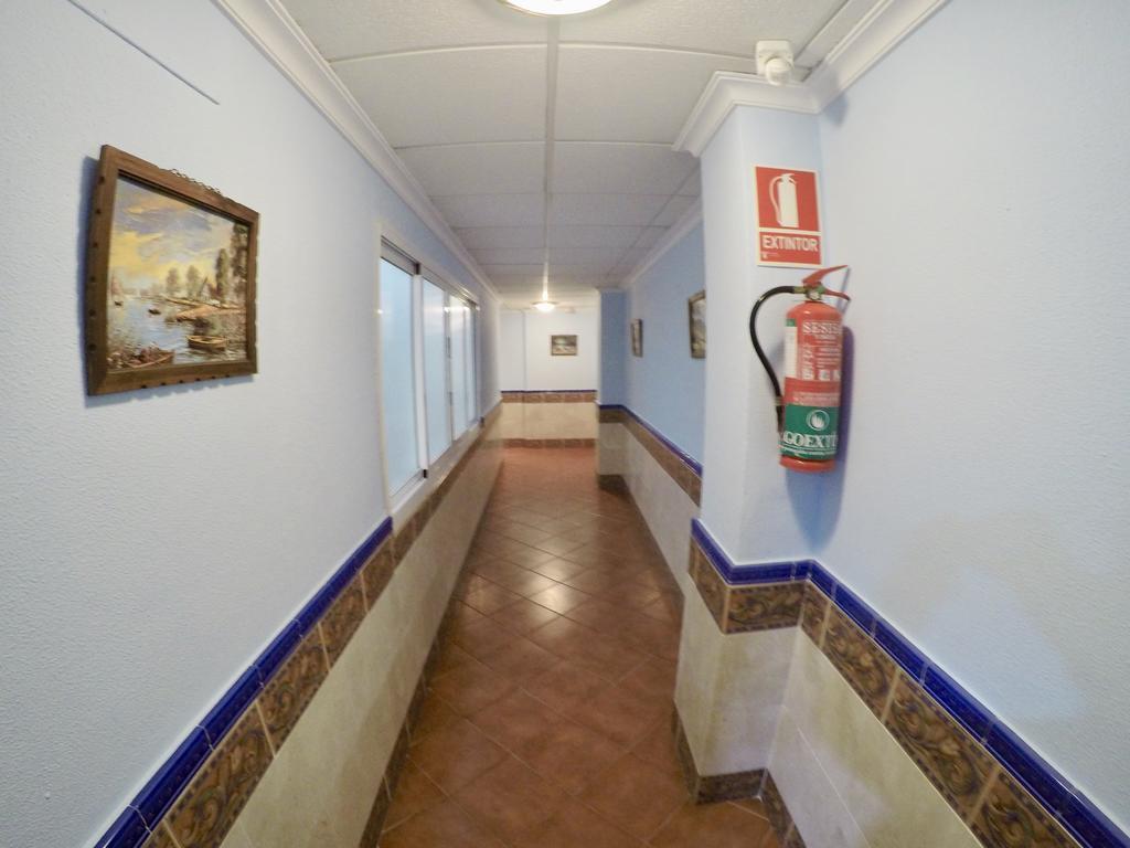 Apartamentos Nina De Oro Torremolinos Exterior photo