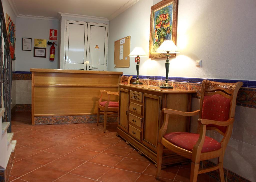Apartamentos Nina De Oro Torremolinos Exterior photo